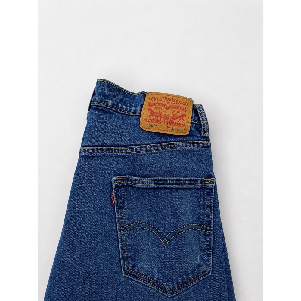 Levi's 550 Relaxed Fit Men's Jeans W35 L30  Straight Leg Blue Denim Fits 34x30 - Picture 3 of 5